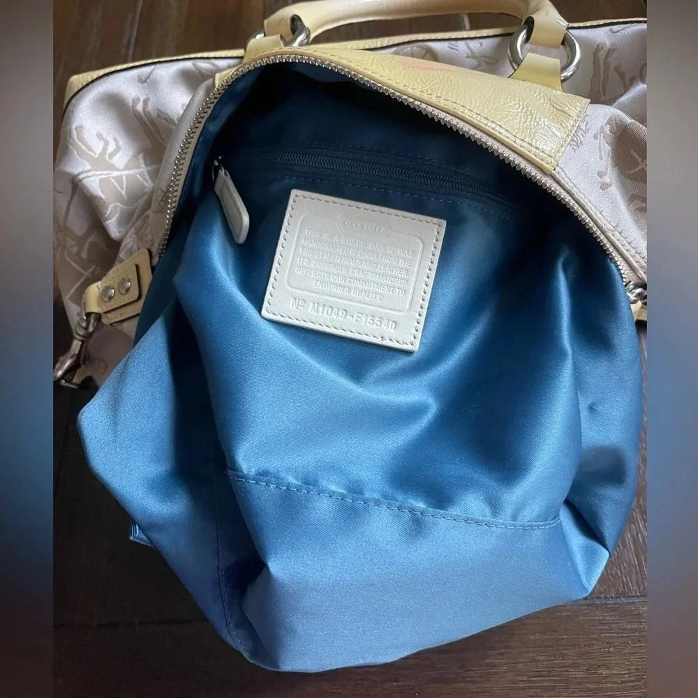Coach Ashley horse & carriage satchel - Picture 3 of 15